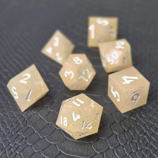 Beige sharp-edge resin dice set with glitters and white numbers